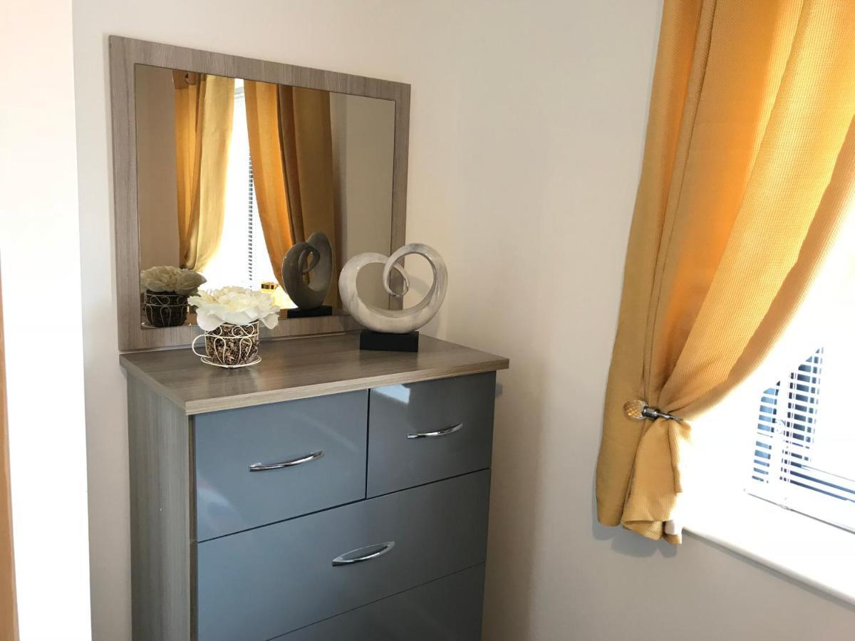 Grand Central Apartments Derby Bagian luar foto