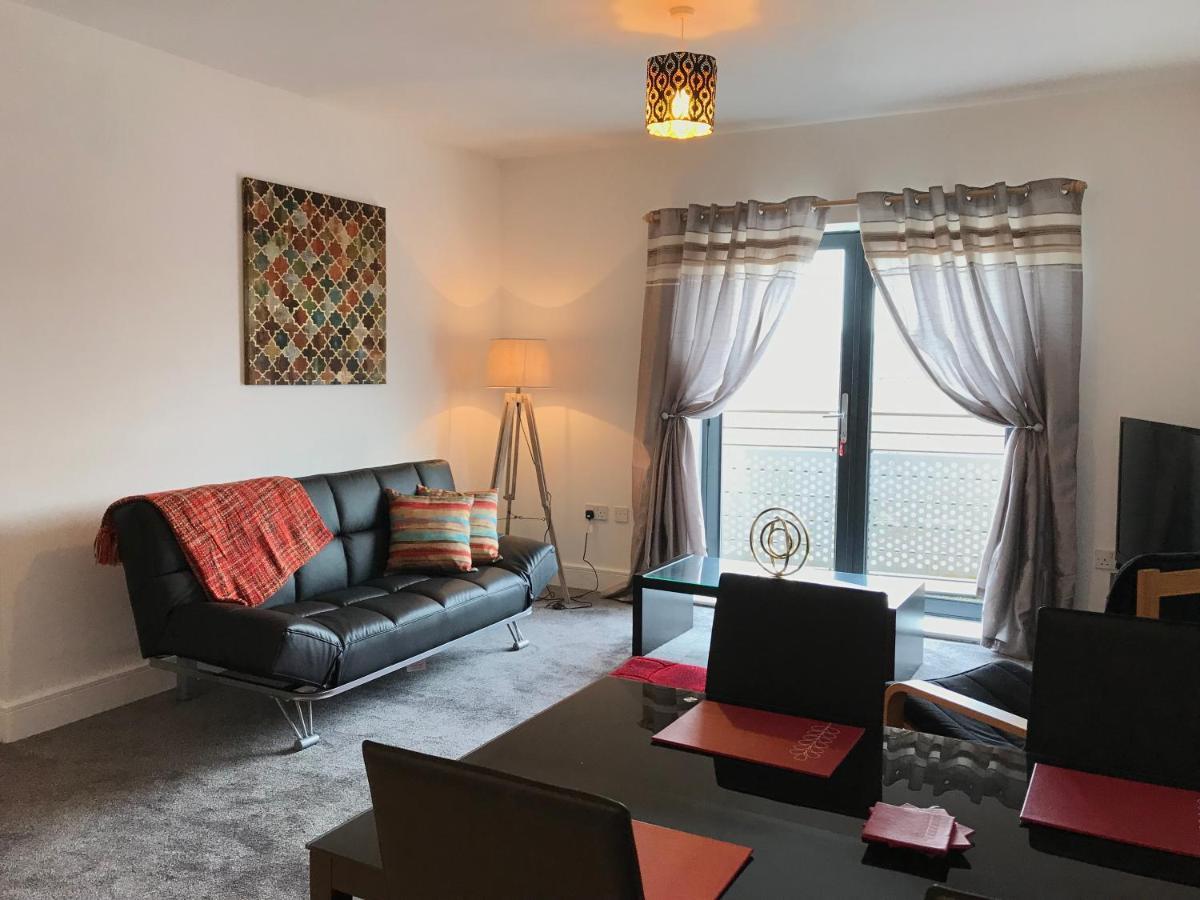 Grand Central Apartments Derby Bagian luar foto