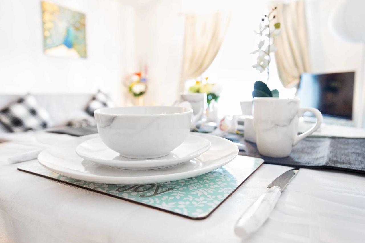 Grand Central Apartments Derby Bagian luar foto