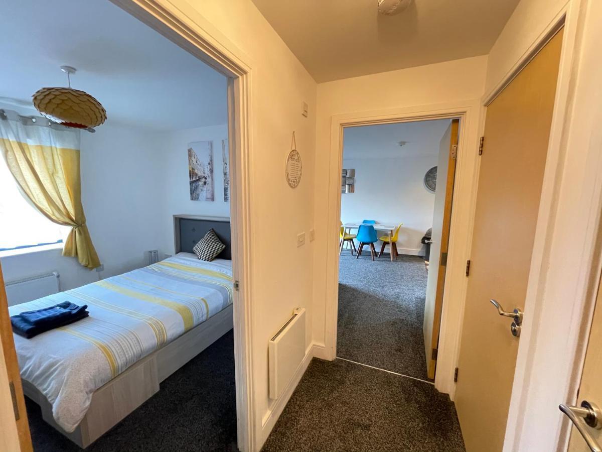 Grand Central Apartments Derby Bagian luar foto
